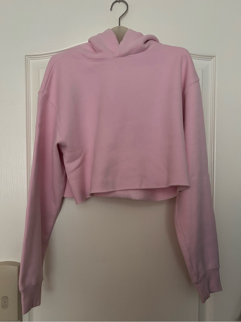 Aritzia TNA Cropped Pastel Pink Hooded Sweatshirt